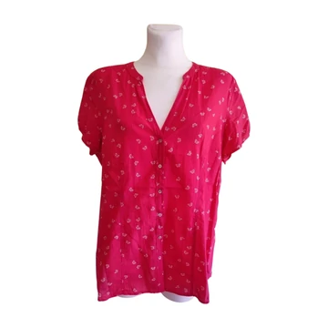 C&amp;amp;A piros pillangó mintás női rövid ujjú blúz