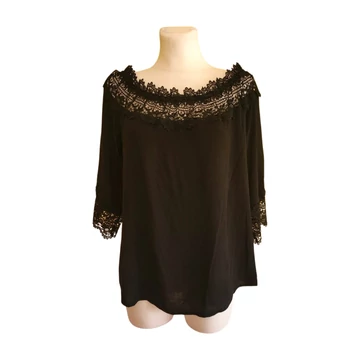 Laura Torelli fekete csipkés csónaknyakú női felső 