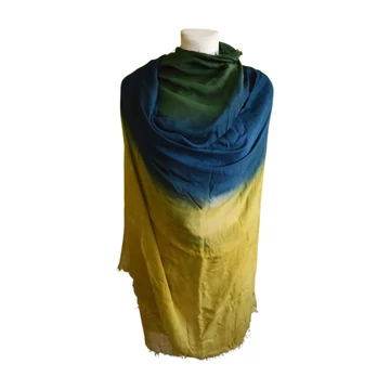 Zöld színátmenetes női kendő