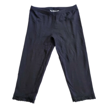 H&amp;amp;M fekete 3/4-es leggings 