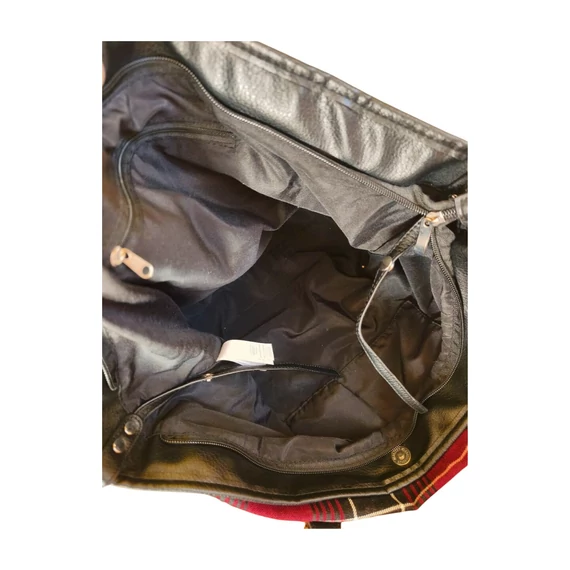 Takko piros skót kockás táska