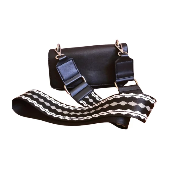 Takko fekete válltáska