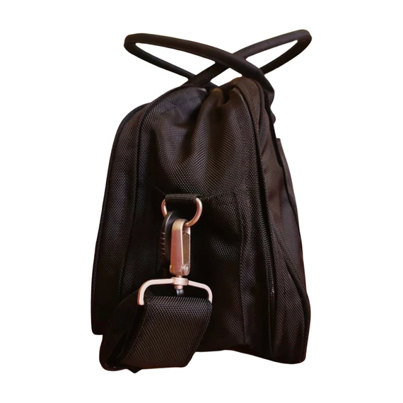 Lassig fekete nagyméretű táska