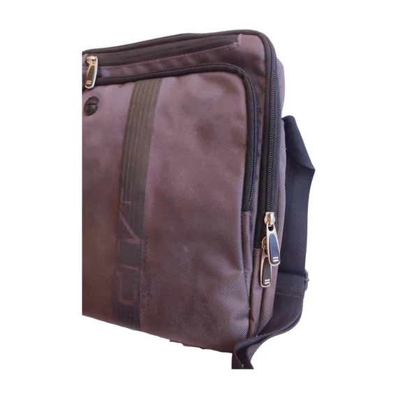 Gabol sötét szürke sport válltáska