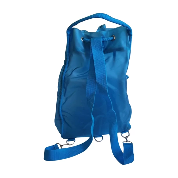 Kék vízálló hátizsák
