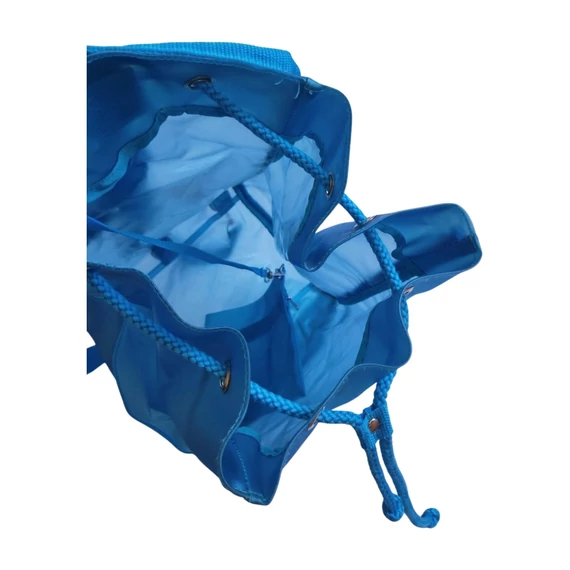 Kék vízálló hátizsák