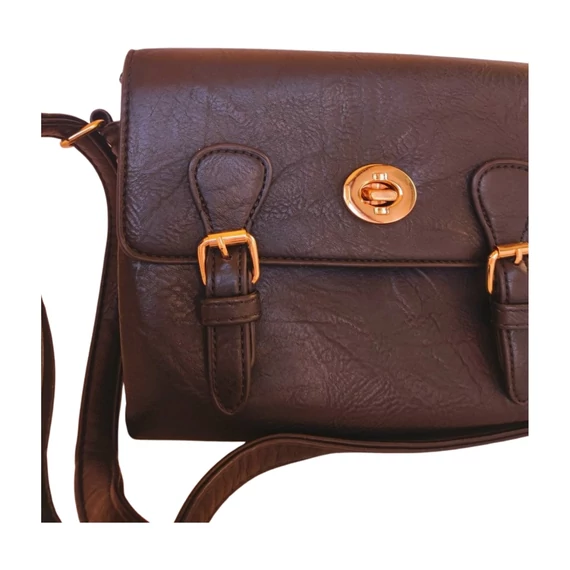 Fekete elegáns női válltáska