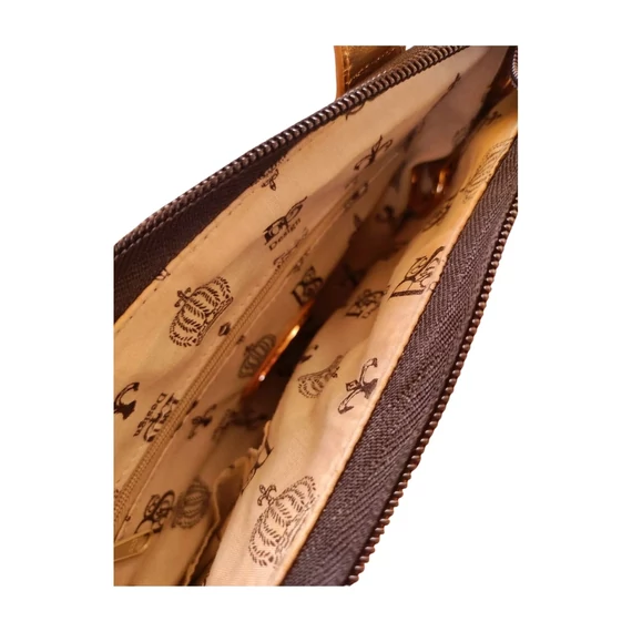 Pompöös replika fekete női kézitáska