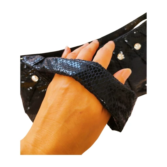 Ricarda M fekete elegáns női kézitáska