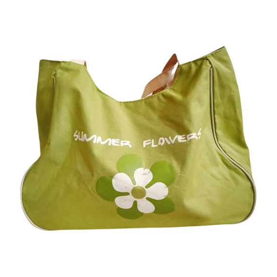 Zöld virágmintás nagyméretű strandtáska