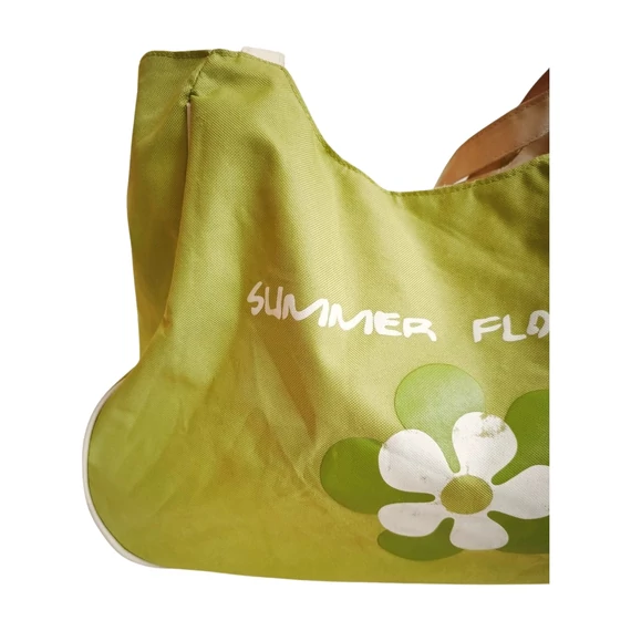 Zöld virágmintás nagyméretű strandtáska