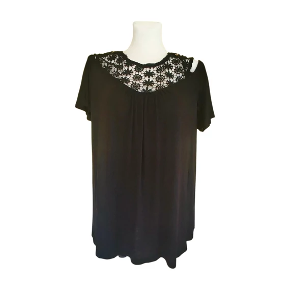 Janina feketes csipkés női felső