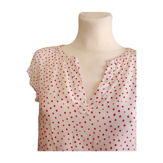 Tom Tailor fehér pöttyös női felső