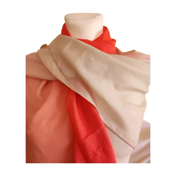 Rózsaszín színátmenetes női sál