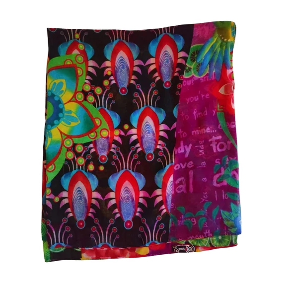 Desigual zöld mintás női kendő