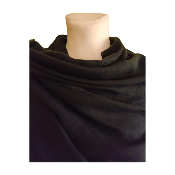 Fekete vékony női sál