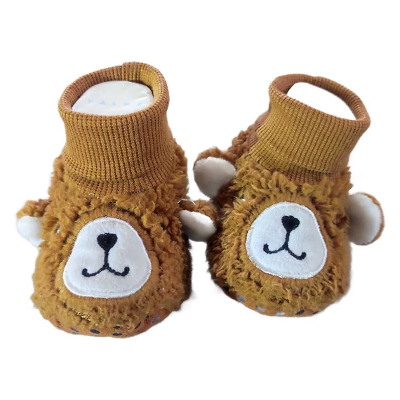 Barna macis puha talpú babacipő