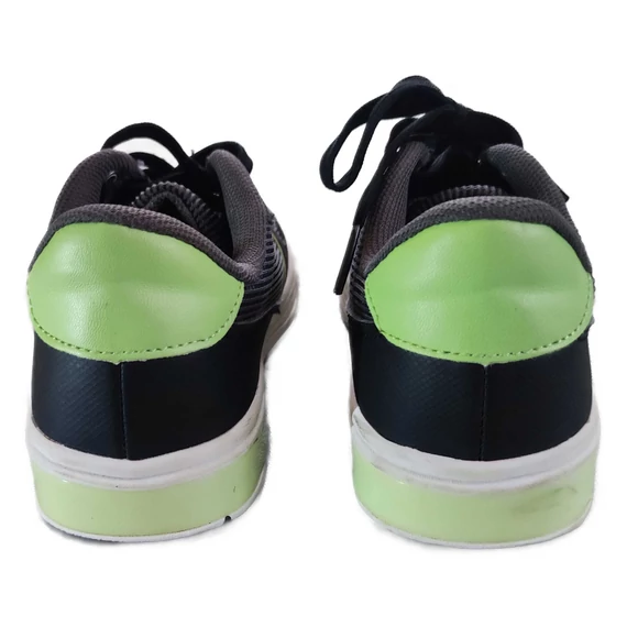 Alive szürke világító talpú edzőcipő  (méret: 32)