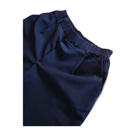 Colosseum fekete női capri nadrág