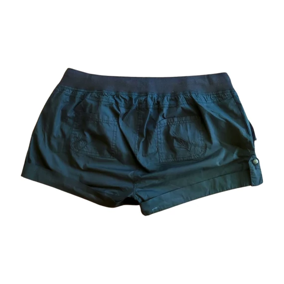 Okay fekete női rövidnadrág 