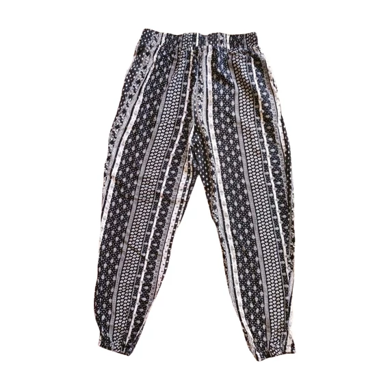 Amisu fekete mintás vékony női nadrág 