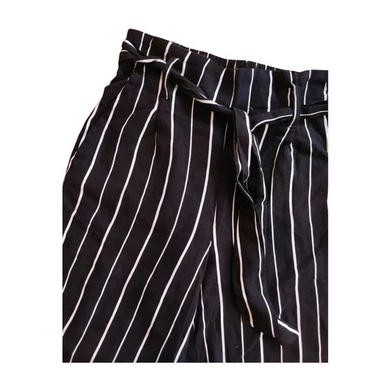 Tally Weijl fekete csíkos vékony női nadrág