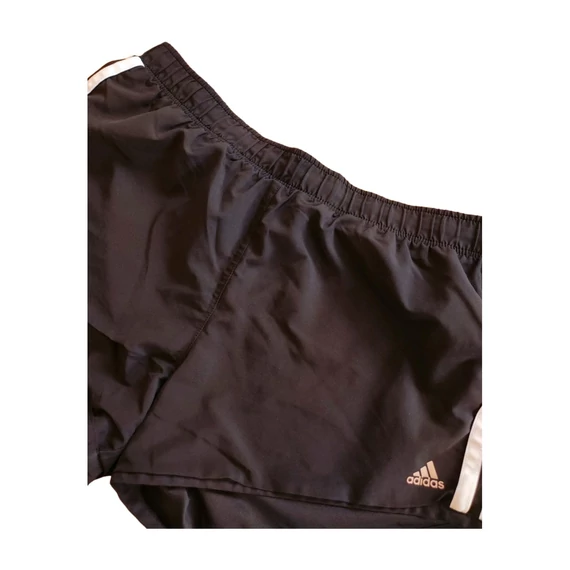 Adidas fekete női sport rövidnadrág 