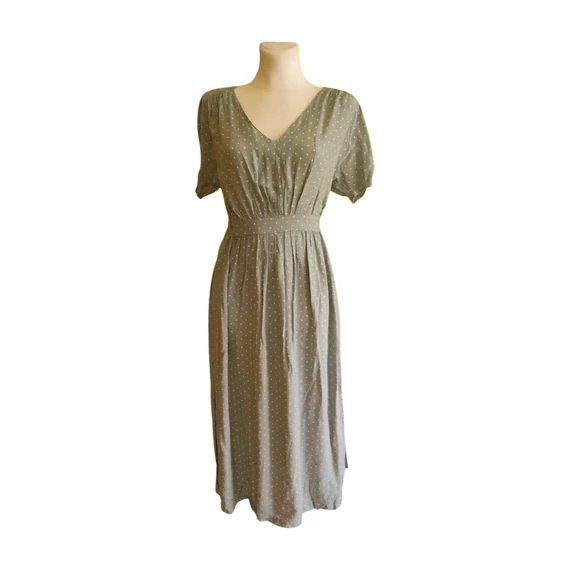 Világos zöld pöttyös női nyári ruha 