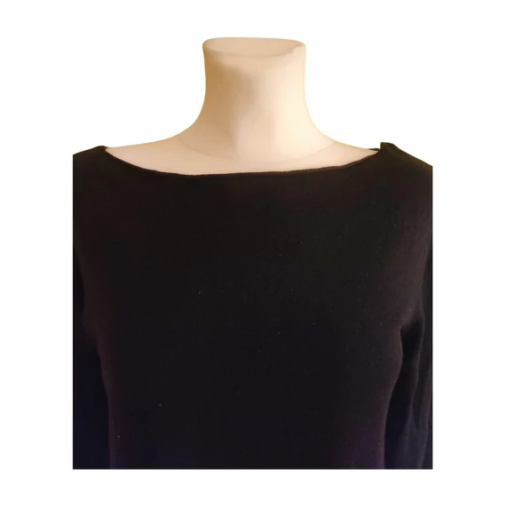 Fekete vékony női pulóver